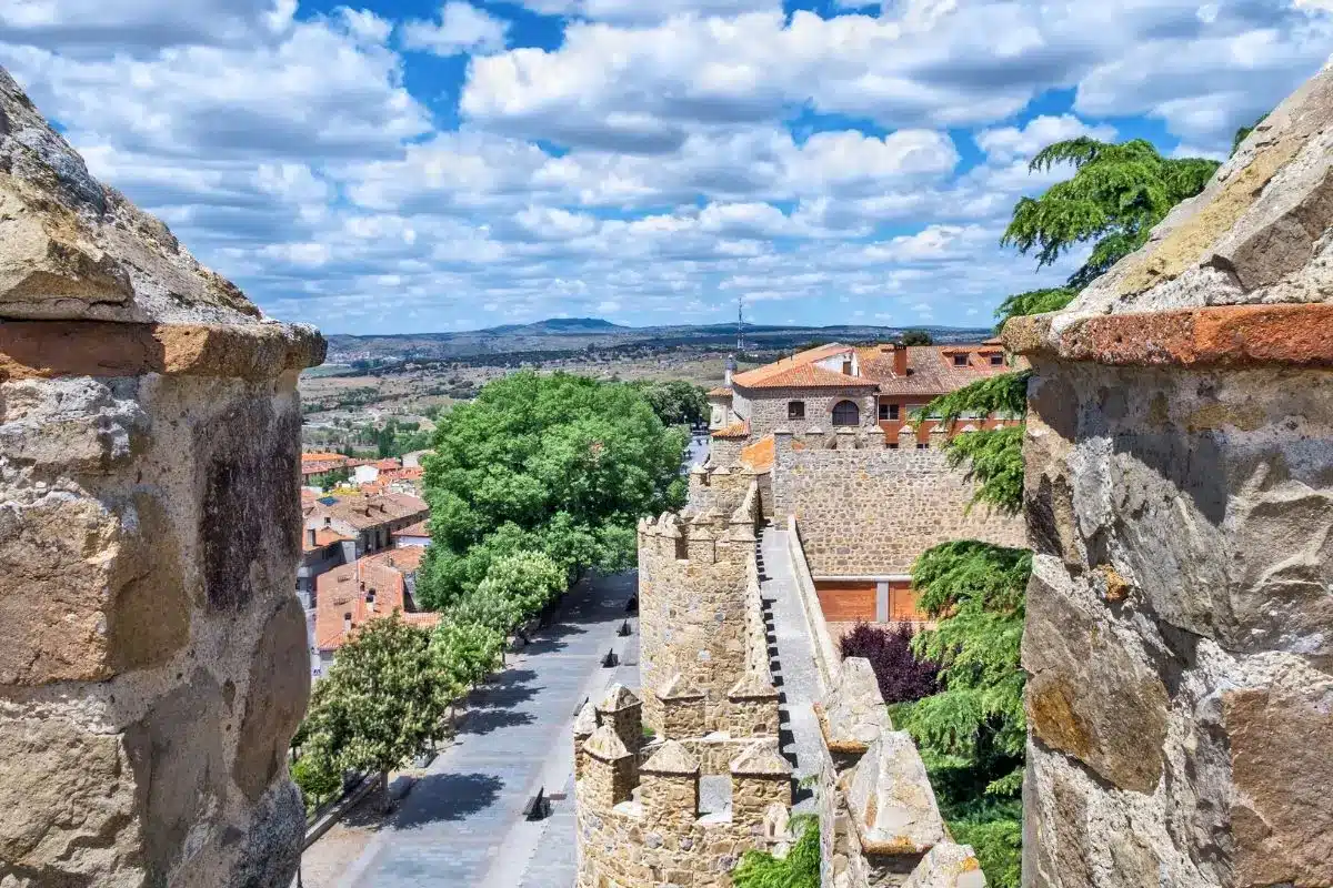 Qué ver en Ávila: lugares clave en la ciudad amurallada