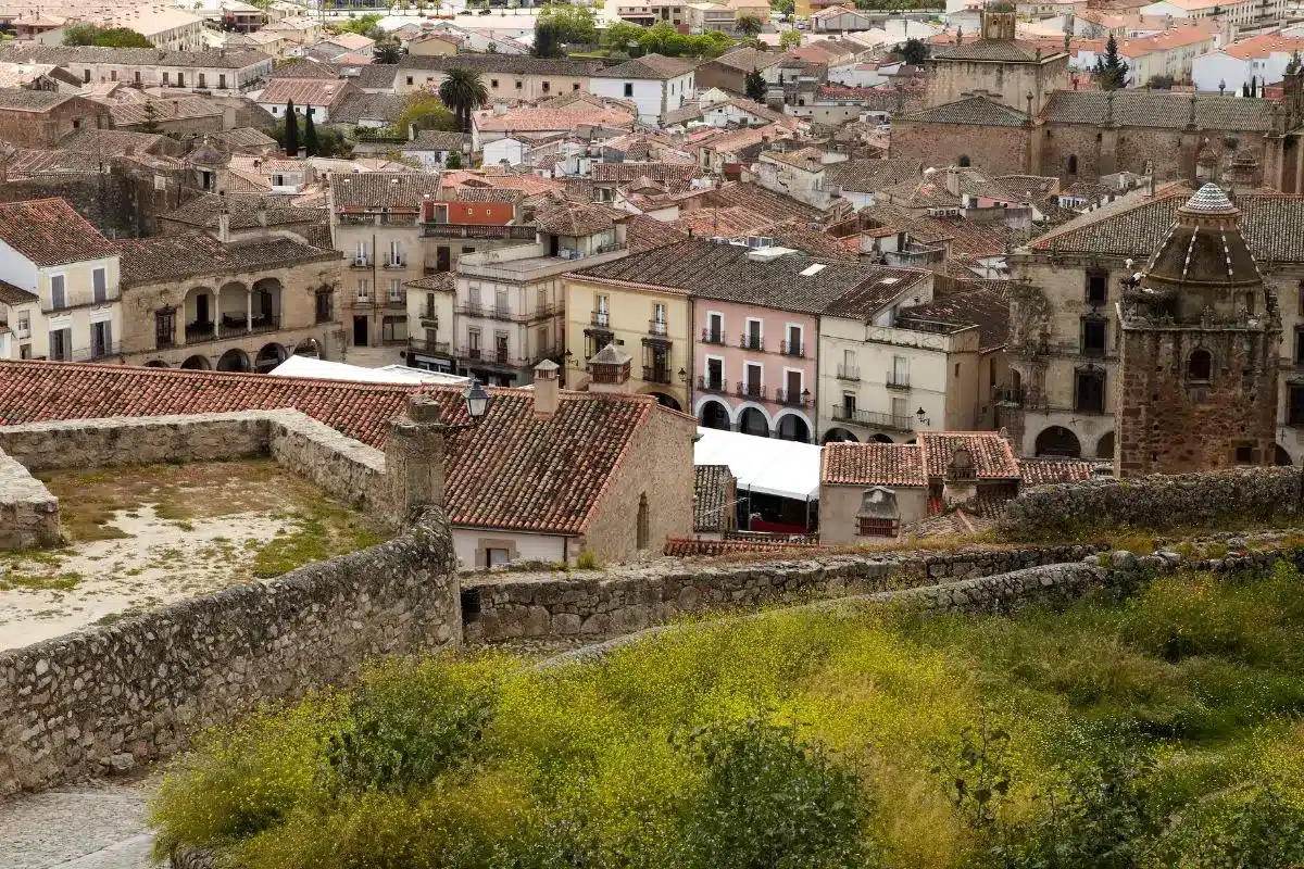 14 pueblos bonitos de Extremadura que debes visitar - Trujillo