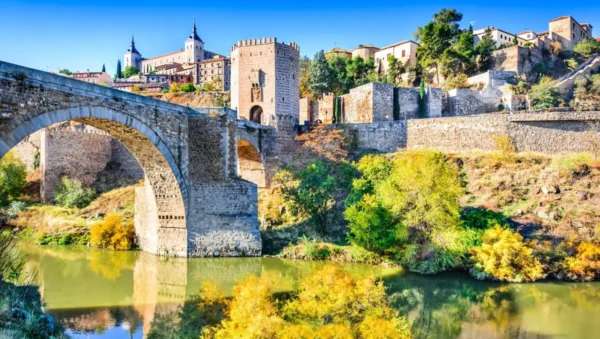 Qué ver en Toledo: puente de alcantara